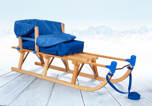 Impag® Davos-Schlitten Holz 115 cm, Zuggurt, Lehne, Fußsack Blau